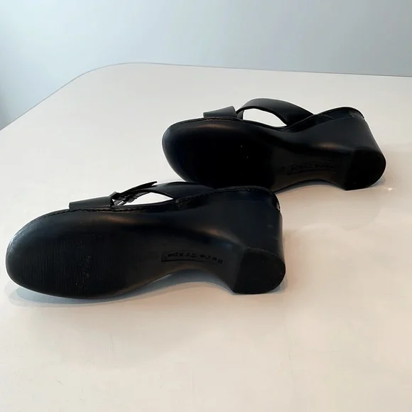 Bare Traps Ladies Wedge sandal, size 7M - Picture 6 of 10